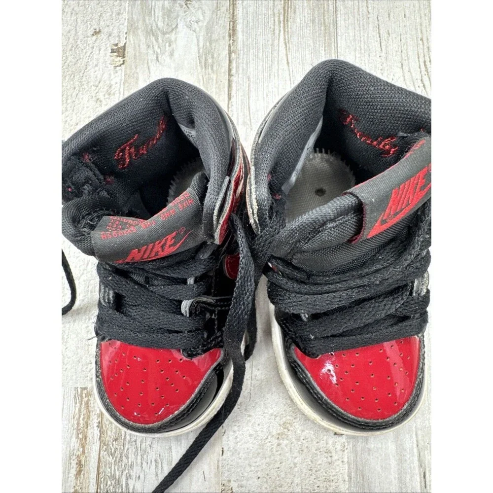 Jordan 1 Retro High OG Patent Bred Toddler TD size 4C Black Varsity Red
